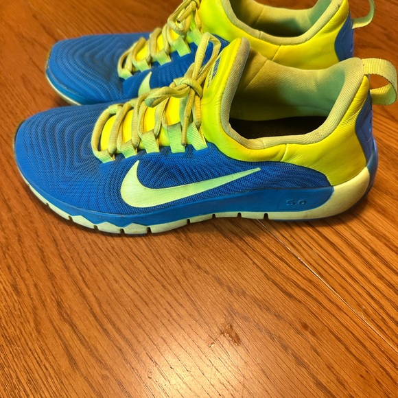 Nike Mens Shoes Free 5.0 TR Size 9.5M Athletic Running Sneaker Pre Owned vq - Picture 2 of 8
